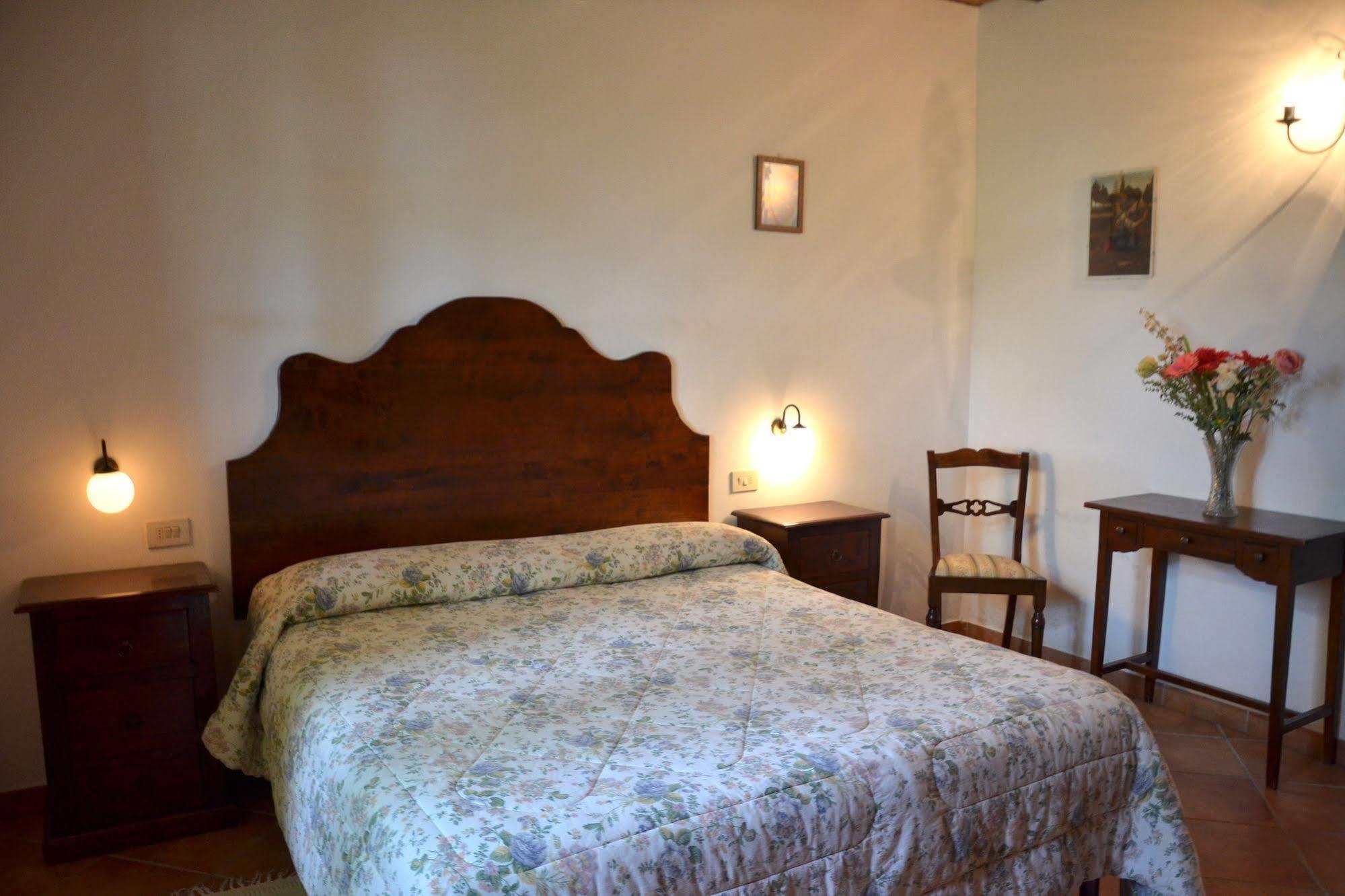 Agriturismo Il Casalone Montepulciano Stazione Exterior foto